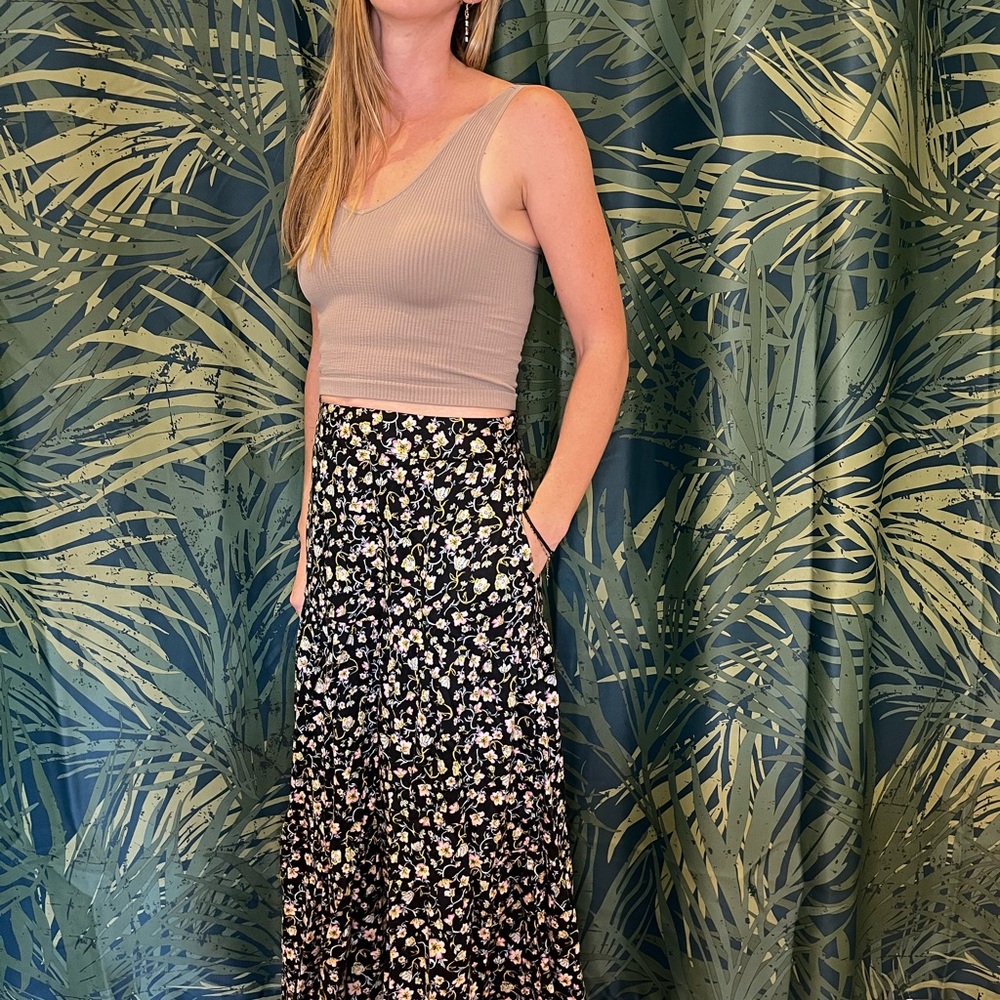 Who What Wear maxi skirt with side zipper.